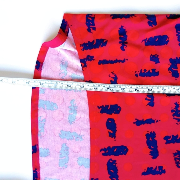 Small Lularoe women's tunic shirt tops Christmasy - Picture 3 of 8